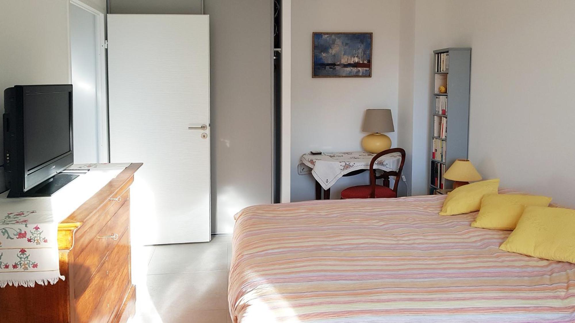 Appartement Centre Ville Beaux Arts 2 Personnes Calme Et Confort Montpellier Esterno foto