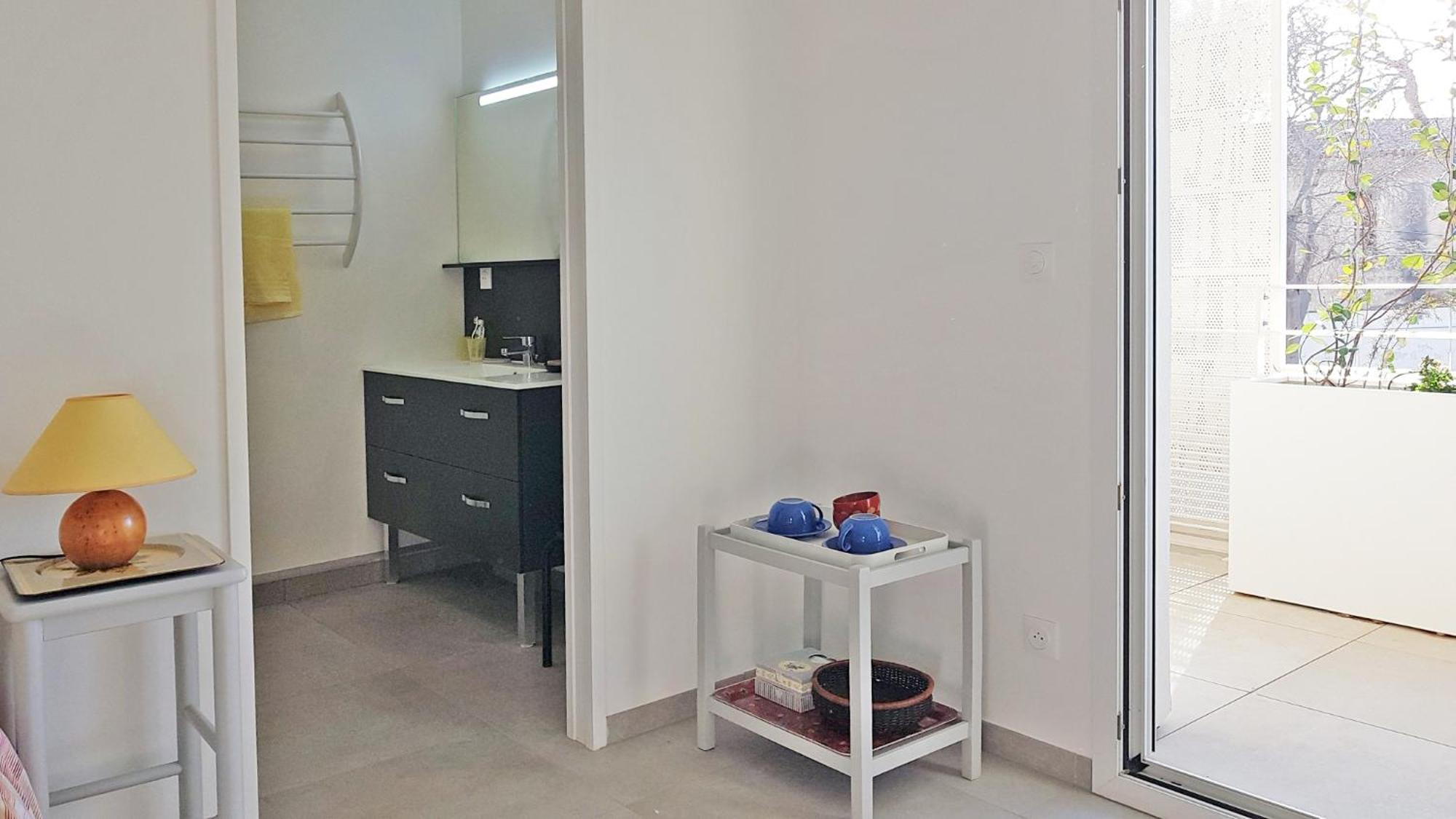 Appartement Centre Ville Beaux Arts 2 Personnes Calme Et Confort Montpellier Esterno foto