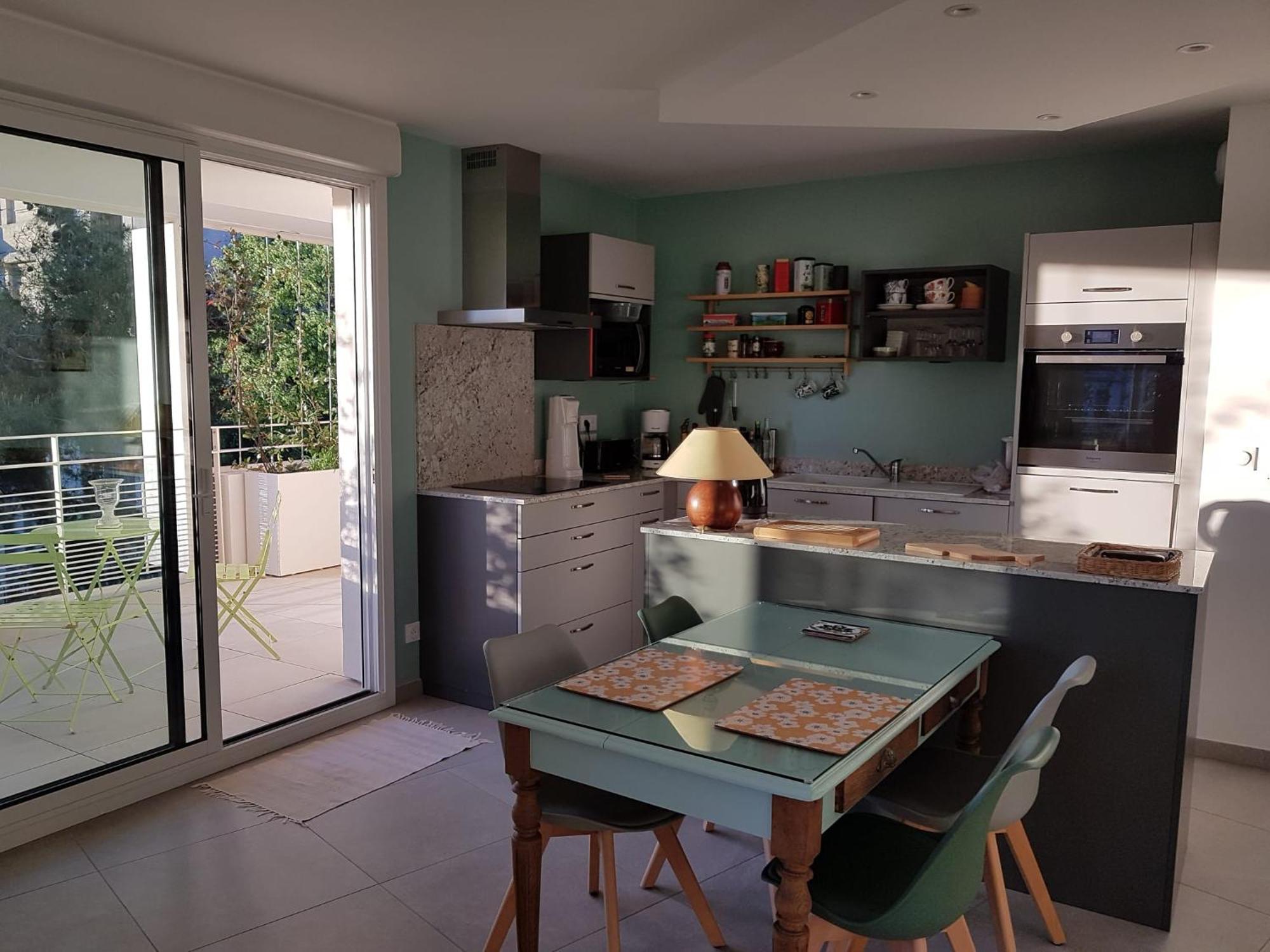 Appartement Centre Ville Beaux Arts 2 Personnes Calme Et Confort Montpellier Esterno foto